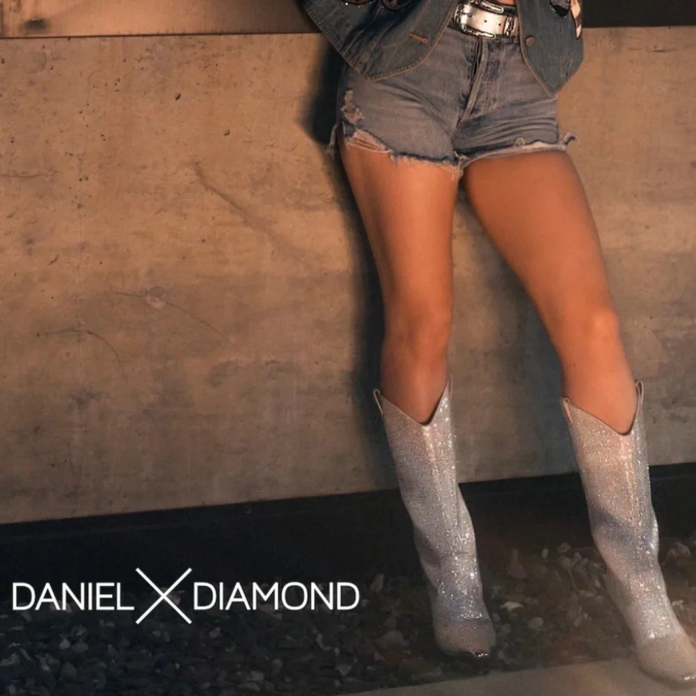 NIB DANIEL X DIAMOND North Jewel Cave Knee High Western Boot Silver 6.5